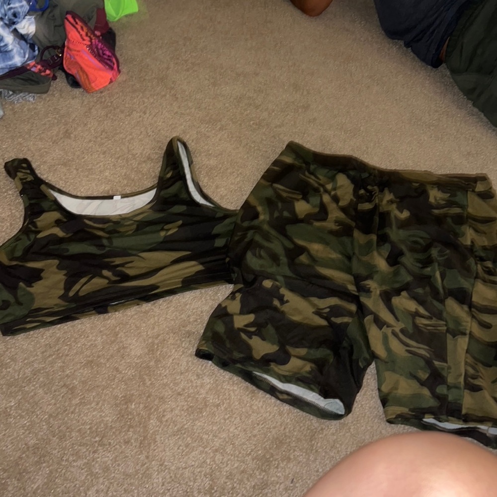 2 piece set